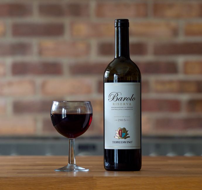Butelka Barolo Riserva 2015